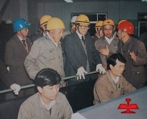 1959年毛澤東同志親切接見全國著名勞動模范、鞍鋼老英雄孟泰